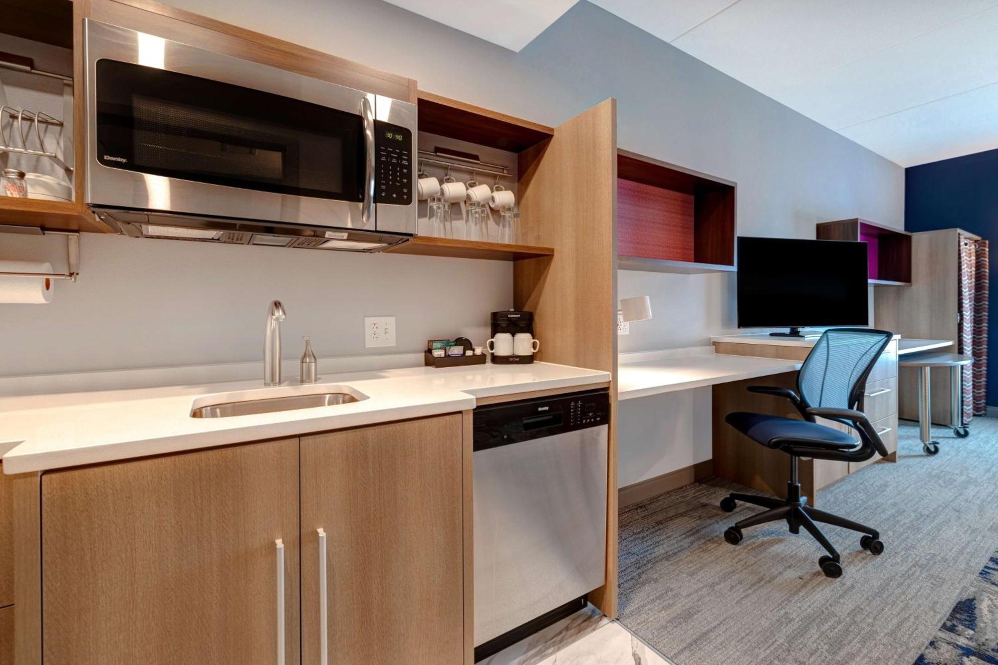 Home2 Suites By Hilton Nashville Downtown-Metrocenter Екстериор снимка